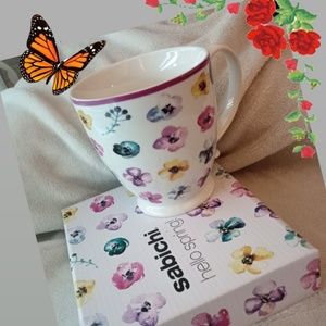 Mug by Sabichi🌼🌻🏵️🌺🌺***NEW in Gift Box 🎁